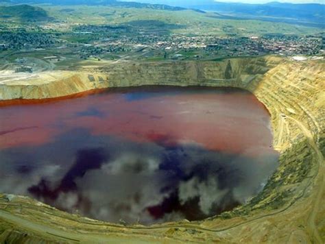 TOXIC LAKE.